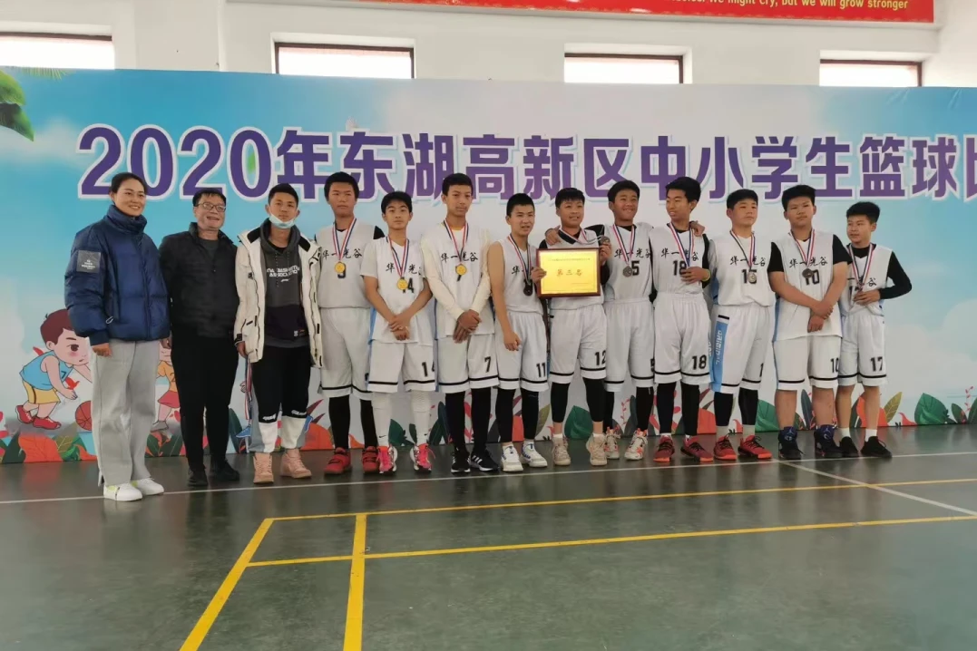 刻苦训练篮球时如何避免受伤的建议_0